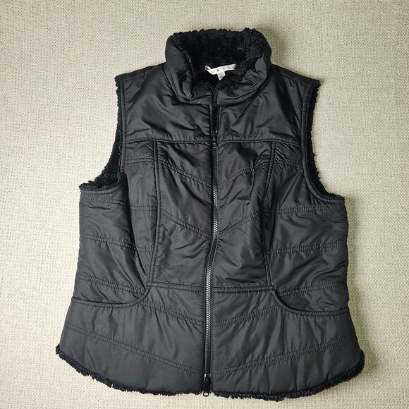 Cabi Reversible Nylon Vest with Faux Fur Lining, Large PTP 19.5 Length 23 - Picture 4 of 8